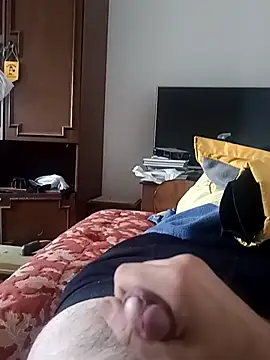 xxxdeo online show from December 18, 7:35 am