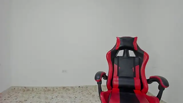 Isak Millan online show from October 10, 11:49 pm