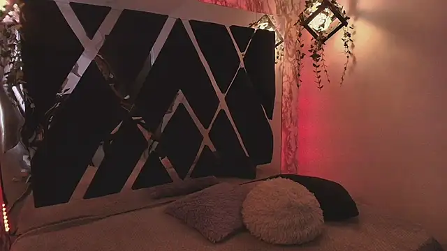 Snapshot of charlotte_bluee chatting on September 30, 6:47 pm charlotte bluee online show from September 30, 6:47 pm