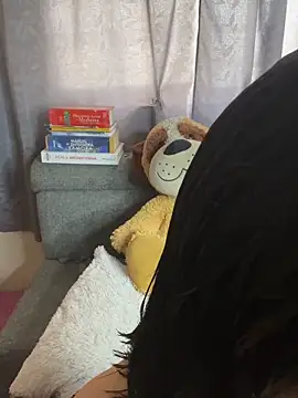 Snapshot of ZafiroKlein chatting on November 10, 8:36 pm ZafiroKlein online show from November 10, 8:36 pm