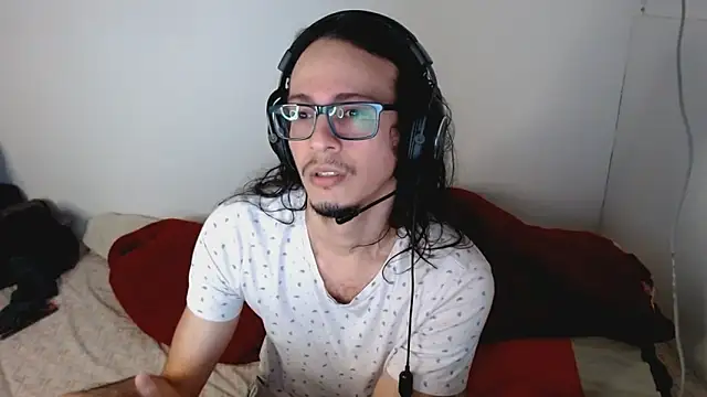 Snapshot of cholitohermoso chatting on September 20, 2:44 pm cholitohermoso online show from September 20, 2:44 pm