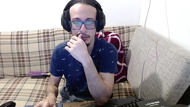 cholitohermoso online show from June 17, 3:33 pm