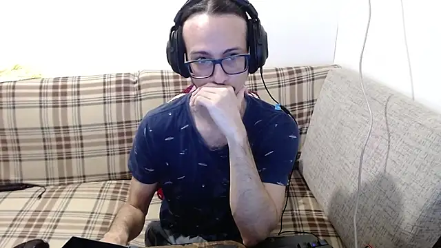 cholitohermoso online show from June 20, 2:33 pm