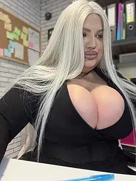 Snapshot of Eliaden chatting on February 18, 3:04 am Eliaden online show from February 18, 3:04 am