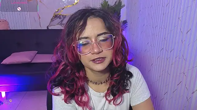 kristen tay online show from April 19, 3:18 am