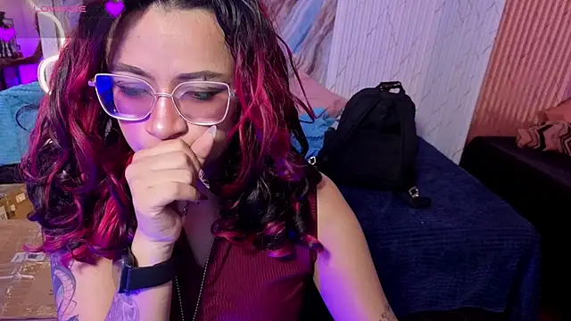 kristen tay online show from May 2, 3:01 am