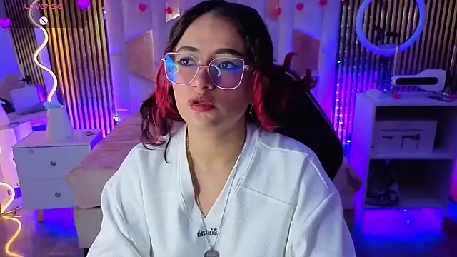 kristen tay online show from April 1, 3:08 am