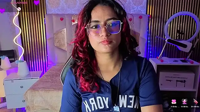 kristen tay online show from April 6, 3:02 am