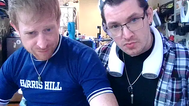 Snapshot of Sk00byJaXxX212 chatting on October 24, 9:58 pm Sk00byJaXxX212 online show from October 24, 9:58 pm