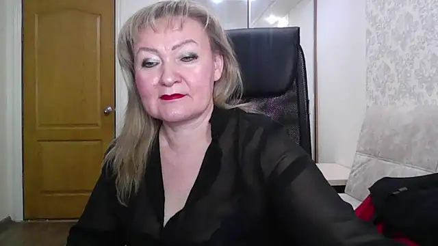 Victoria secrets  online show from January 13, 5:28 pm