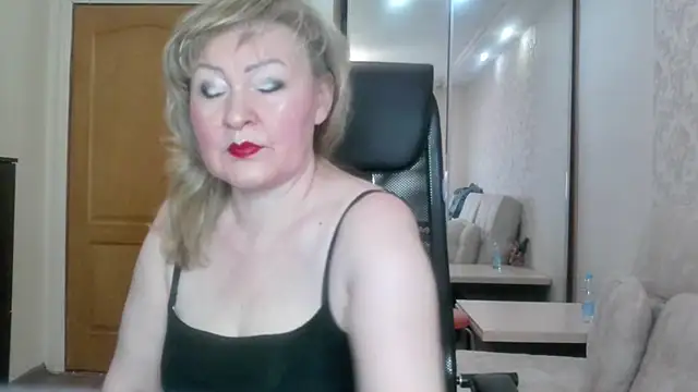 Victoria secrets  online show from April 14, 5:34 am