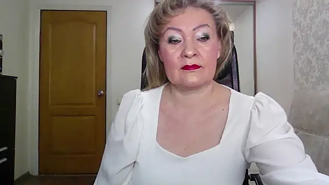 Victoria secrets  online show from February 12, 4:56 am