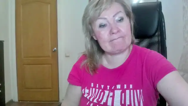 Victoria secrets  online show from June 3, 6:01 pm