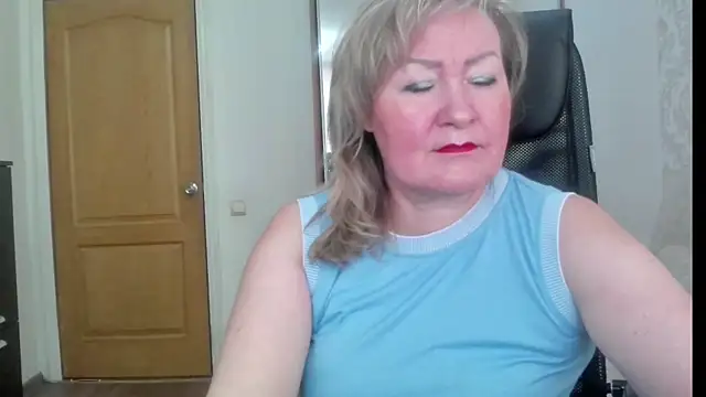Victoria secrets  online show from August 3, 2:01 pm