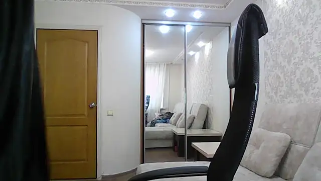 Victoria secrets  online show from March 4, 4:09 am