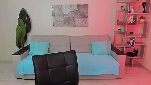 GabriellaMays online show from April 4, 5:14 am