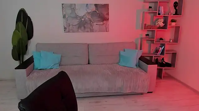 GabriellaMays online show from April 12, 5:11 am