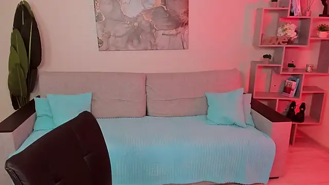 GabriellaMays online show from March 1, 5:07 am