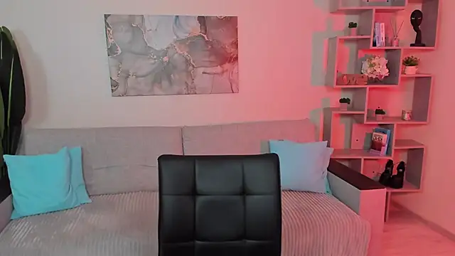 GabriellaMays online show from February 14, 5:18 am