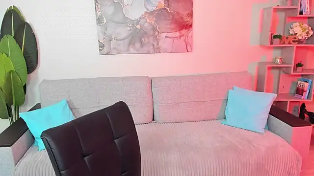 GabriellaMays online show from November 13, 5:11 am