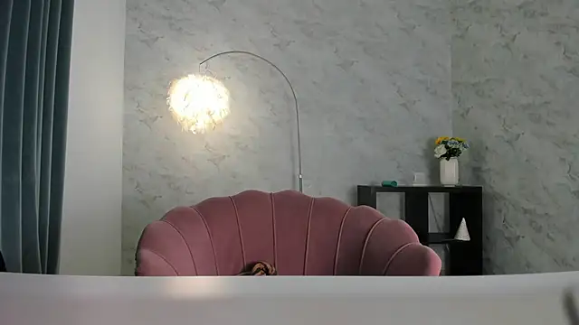 Snapshot of Aira_star chatting on March 12, 8:09 pm Aira star online show from March 12, 8:09 pm