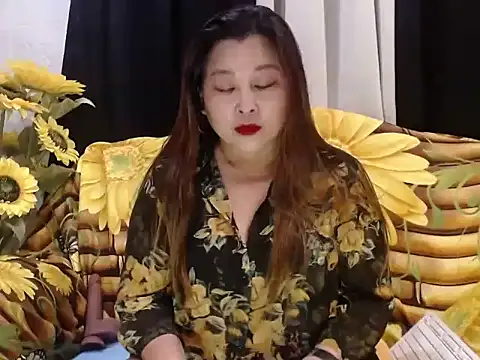 UrSweetClassyPinay online show from April 15, 11:27 am