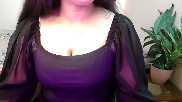 megancatluna online show from February 24, 5:41 am