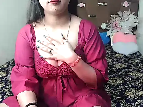 megancatluna online show from October 11, 4:57 am