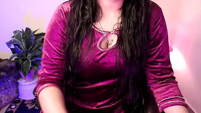 megancatluna online show from December 22, 4:56 am