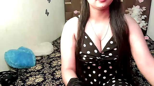 megancatluna online show from October 30, 5:39 am