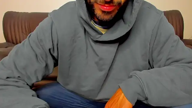 sexyhotmusclesforyou1 online show from April 11, 7:50 pm