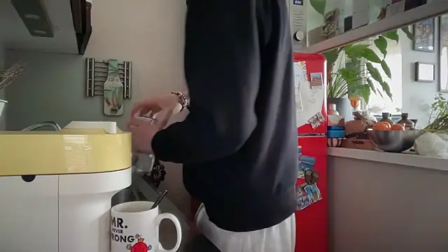 MikymikeBBWD online show from November 11, 11:49 am