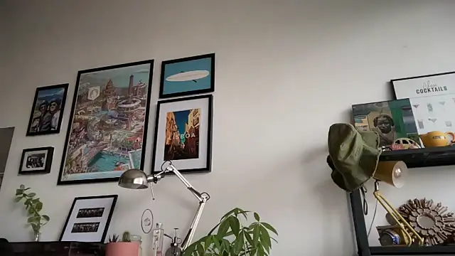 MikymikeBBWD online show from November 27, 11:43 am