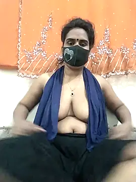 Snapshot of Mitila-3232 chatting on March 9, 3:54 am Mitila-3232 online show from March 9, 3:54 am