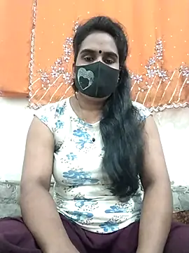 Snapshot of Mitila-3232 chatting on March 11, 3:25 am Mitila-3232 online show from March 11, 3:25 am