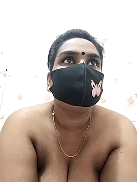 Snapshot of Mitila-3232 chatting on March 2, 12:22 am Mitila-3232 online show from March 2, 12:22 am