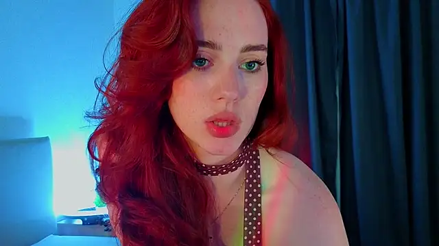 Snapshot of StacyWatts chatting on June 26, 8:36 pm StacyWatts online show from June 26, 8:36 pm