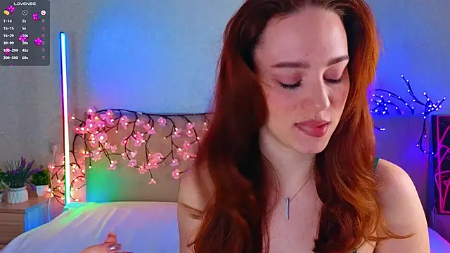 StacyWatts online show from December 16, 8:57 pm