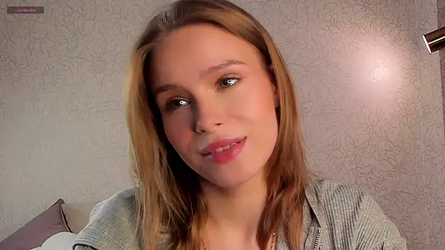 TaiteBayles online show from December 19, 1:09 am