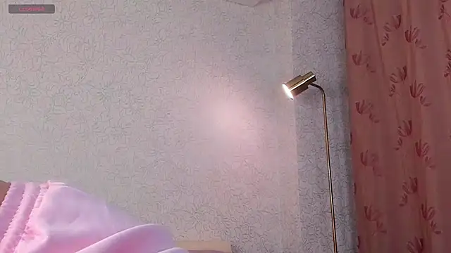 TaiteBayles online show from November 5, 1:09 am