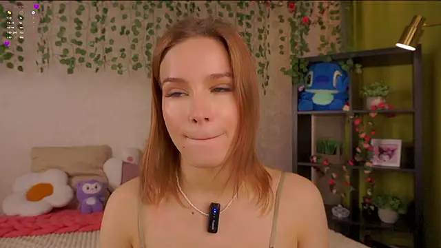 Snapshot of TaiteBayles chatting on February 9, 3:59 am TaiteBayles online show from February 9, 3:59 am