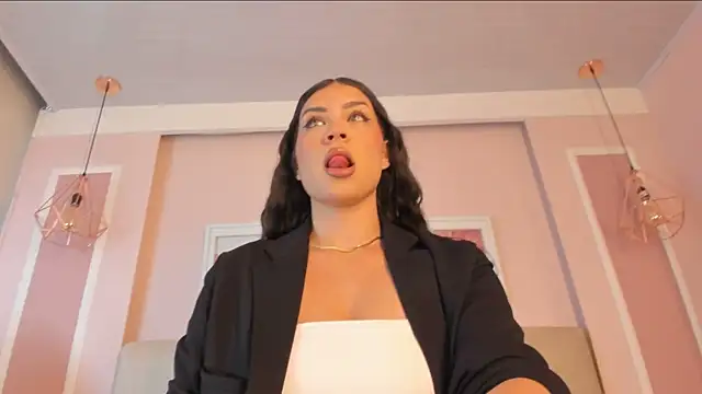 Annie rhoades online show from March 3, 12:56 pm