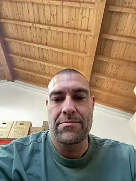 Snapshot of Jackcazzone_82 chatting on April 26, 2:03 pm Jackcazzone 82 online show from April 26, 2:03 pm