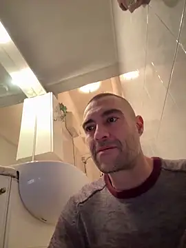 Snapshot of Jackcazzone_82 chatting on November 30, 12:11 am Jackcazzone 82 online show from November 30, 12:11 am