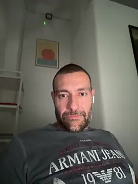 Snapshot of Jackcazzone_82 chatting on September 30, 4:35 pm Jackcazzone 82 online show from September 30, 4:35 pm