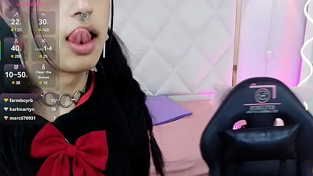 Snapshot of NATTROSE_TAY chatting on March 4, 2:42 pm NATTROSE TAY online show from March 4, 2:42 pm