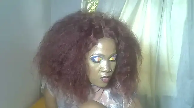 Snapshot of ChloeBab chatting on February 13, 6:41 am ChloeBab online show from February 13, 6:41 am