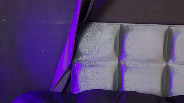 Arii moon online show from November 13, 8:35 pm