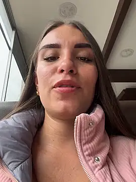 Snapshot of EMILY-07_ chatting on March 7, 7:16 pm EMILY-07 online show from March 7, 7:16 pm