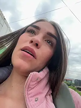 Snapshot of EMILY-07_ chatting on March 4, 2:21 pm EMILY-07 online show from March 4, 2:21 pm